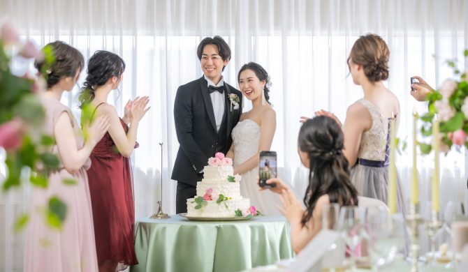 【2025年3月迄のご結婚式がお得】